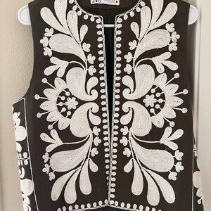 Olive Cropped Embroidered Vest NWOT